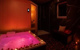 Love Room Royan